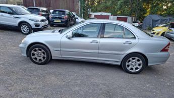 Mercedes C Class 2.1 C200 CDI Elegance SE 4dr