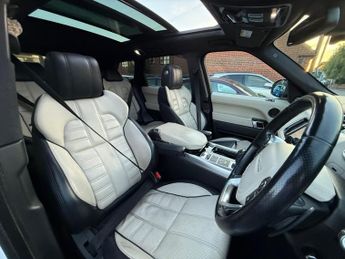 Land Rover Range Rover Sport 3.0 SD V6 Autobiography Dynamic Auto 4WD Euro 5 (s/s) 5dr