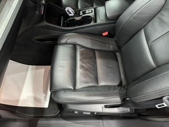 Volvo XC40 2.0 B4 MHEV Inscription Pro Auto Euro 6 (s/s) 5dr