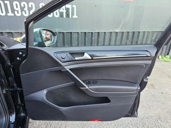 Volkswagen Golf 2.0 TSI R DSG 4Motion Euro 6 (s/s) 5dr