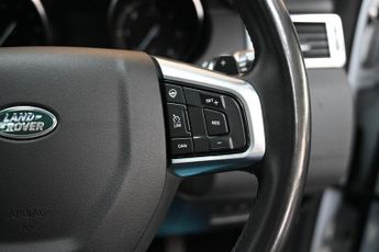 LAND ROVER DISCOVERY SPORT 2.0 TD4 Landmark SUV 5dr Diesel Auto 4WD Euro 6 (s/s) (180 ps) +