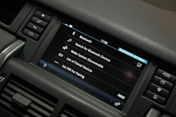 LAND ROVER DISCOVERY SPORT 2.0 TD4 Landmark SUV 5dr Diesel Auto 4WD Euro 6 (s/s) (180 ps) +