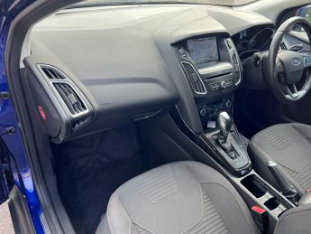 Ford Focus 1.6 Titanium Powershift Euro 6 5dr