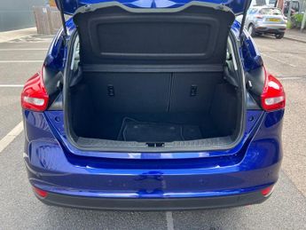 Ford Focus 1.6 Titanium Powershift Euro 6 5dr