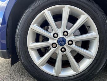 Ford Focus 1.6 Titanium Powershift Euro 6 5dr