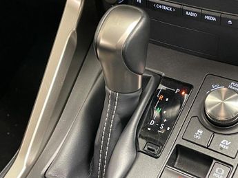 Lexus NX 2.5 300h GPF E-CVT 4WD Euro 6 (s/s) 5dr