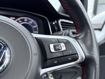 Volkswagen Golf 2.0 TSI BlueMotion Tech GTI DSG Euro 6 (s/s) 5dr