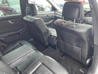 Mercedes-Benz E Class 2.1 E220 CDI BlueEfficiency Avantgarde Tiptronic Euro 5 5dr