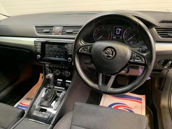 Skoda Superb 2.0 TDI SE DSG Auto 6Spd Euro 6 (s/s) 5dr