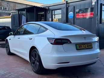 Tesla Model 3 Auto RWD 4dr