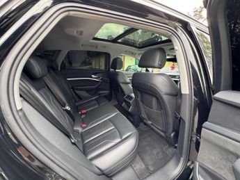 Audi e-tron 55 Launch Edition Auto quattro 5dr 95kWh