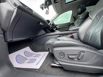 Audi e-tron 55 Launch Edition Auto quattro 5dr 95kWh