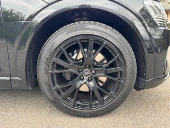 Audi e-tron 55 Launch Edition Auto quattro 5dr 95kWh