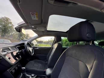 Volkswagen Tiguan 2.0 TSI SEL DSG 4Motion Euro 6 (s/s) 5dr
