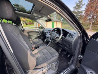Volkswagen Tiguan 2.0 TSI SEL DSG 4Motion Euro 6 (s/s) 5dr