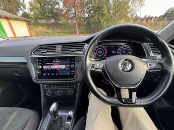 Volkswagen Tiguan 2.0 TSI SEL DSG 4Motion Euro 6 (s/s) 5dr