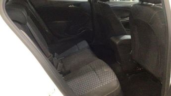 Vauxhall Astra 1.4i Turbo Tech Line Auto Euro 6 (s/s) 5dr