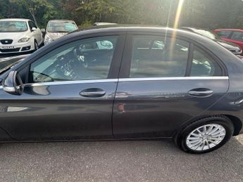 Mercedes-Benz C Class 2.1 C220 BlueTEC SE G-Tronic+ Euro 6 (s/s) 4dr