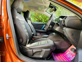 Citroen e-C4 50kWh Shine Plus Auto 5dr (7.4kW Charger)