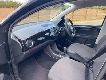 Volkswagen up! 1.0 High up! Hatchback 5dr Petrol ASG Euro 6 (75 ps)