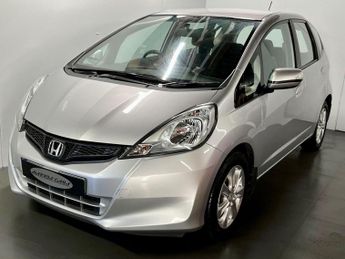 HONDA JAZZ 1.4 i-VTEC ES Hatchback 5dr Petrol CVT Euro 5 (99 ps) 12 MONTHS 