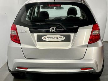 HONDA JAZZ 1.4 i-VTEC ES Hatchback 5dr Petrol CVT Euro 5 (99 ps) 12 MONTHS 