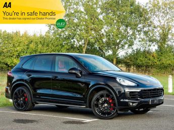 Porsche Cayenne 3.0 TD V6 SUV 5dr Diesel TiptronicS 4WD Euro 6 (s/s) (262 ps)