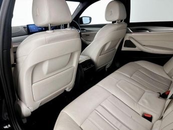 BMW 5 Series 2.0 520d MHT M Sport Auto xDrive Euro 6 (s/s) 4dr