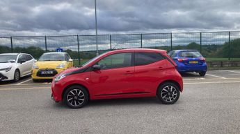 Toyota AYGO 1.0 VVT-i x-trend x-shift Euro 6 5dr (Safety Sense)