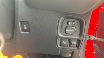 Toyota AYGO 1.0 VVT-i x-trend x-shift Euro 6 5dr (Safety Sense)