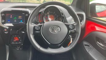 Toyota AYGO 1.0 VVT-i x-trend x-shift Euro 6 5dr (Safety Sense)