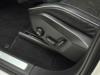 Volvo XC90 2.0h T8 Twin Engine Recharge 11.6kWh R-Design Auto 4WD Euro 6 (s