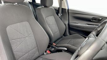 Hyundai Bayon 1.0T-GDi Mild Hybrid SE Connect 5dr Automatic