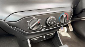 Hyundai Bayon 1.0T-GDi Mild Hybrid SE Connect 5dr Automatic