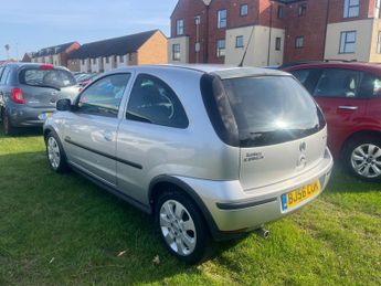 Vauxhall Corsa 1.2i 16v SXi+ 3dr