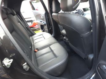 Nissan Juke 1.6 Tekna XTRON Euro 6 5dr