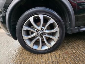 Nissan Juke 1.6 Tekna XTRON Euro 6 5dr