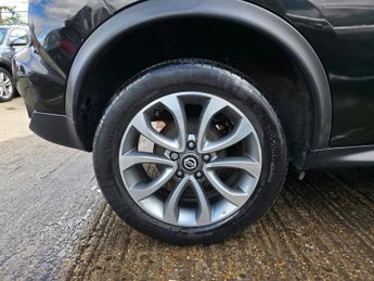 Nissan Juke 1.6 Tekna XTRON Euro 6 5dr