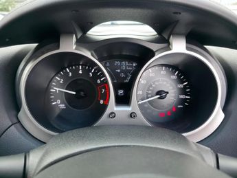 Nissan Juke 1.6 Tekna XTRON Euro 6 5dr