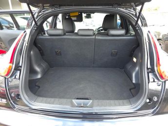 Nissan Juke 1.6 Tekna XTRON Euro 6 5dr