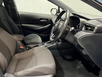 Toyota Corolla 1.8 VVT-h Icon CVT Euro 6 (s/s) 5dr