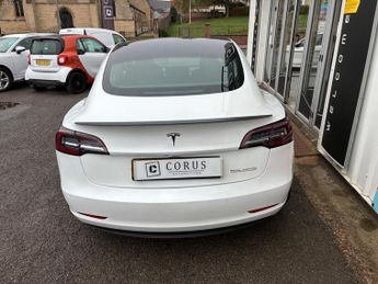 Tesla Model 3 (Dual Motor) Performance Auto 4WDE 4dr (Performance Upgrade)