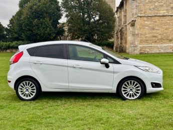 Ford Fiesta 1.6 Titanium Powershift Euro 5 5dr