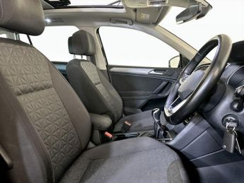 Volkswagen Tiguan 2.0 TDI Life Euro 6 (s/s) 5dr