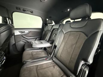 Audi Q7 3.0 TDI V6 S line Tiptronic quattro Euro 6 (s/s) 5dr