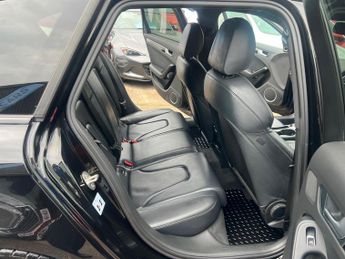 Audi A4 Avant 2.0 TDI Black Edition Estate 5dr Diesel S Tronic quattro Euro 5 