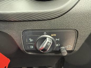Audi Q2 1.4 TFSI CoD Edition 1 SUV 5dr Petrol S Tronic Euro 6 (s/s) (150