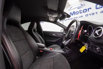 Mercedes-Benz CLA 1.6 CLA180 AMG Line Coupe 7G-DCT Euro 6 (s/s) 4dr