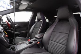 Mercedes-Benz CLA 1.6 CLA180 AMG Line Coupe 7G-DCT Euro 6 (s/s) 4dr