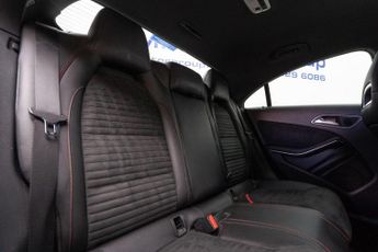 Mercedes-Benz CLA 1.6 CLA180 AMG Line Coupe 7G-DCT Euro 6 (s/s) 4dr